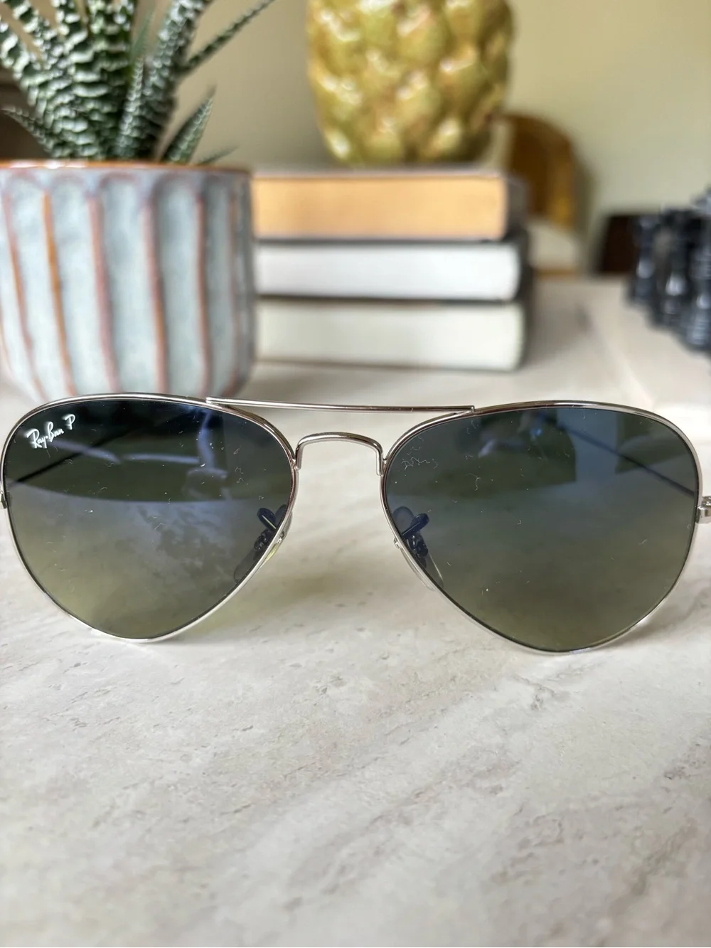 Ray-Ban iconic aviator